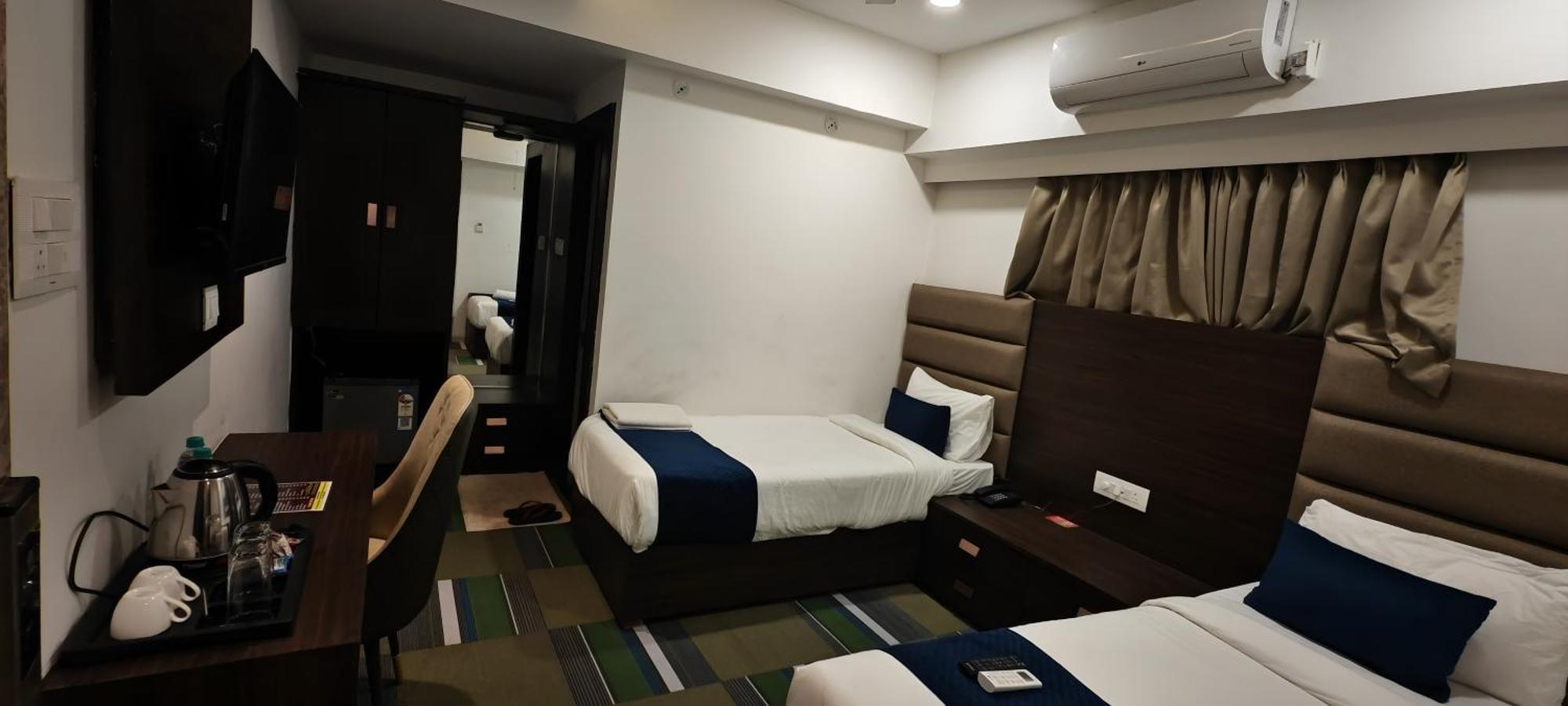 Meritel Grande, Vijay Nagar, Hotel 3*