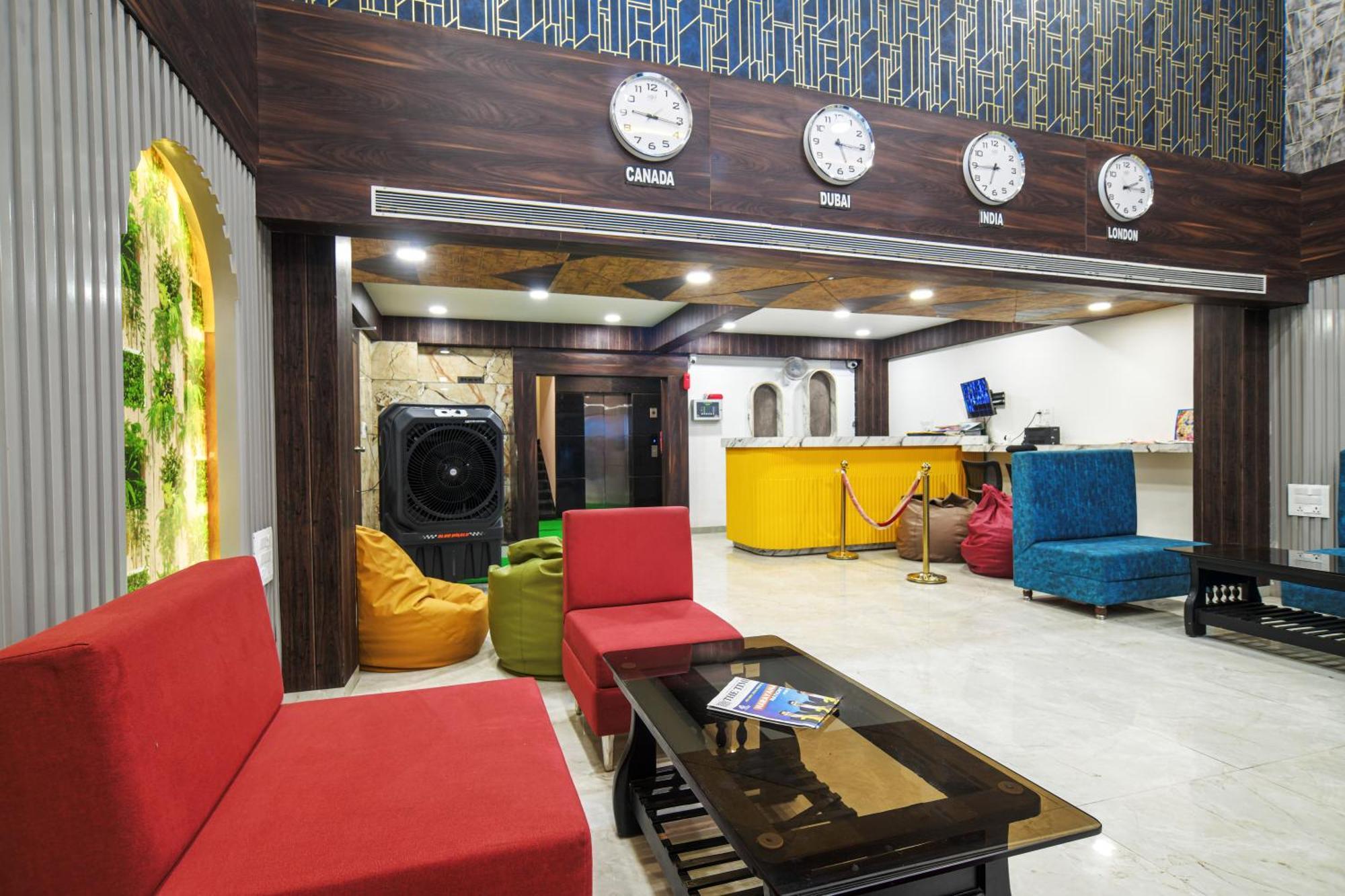 Meritel Grande, Vijay Nagar, Hotel 3*